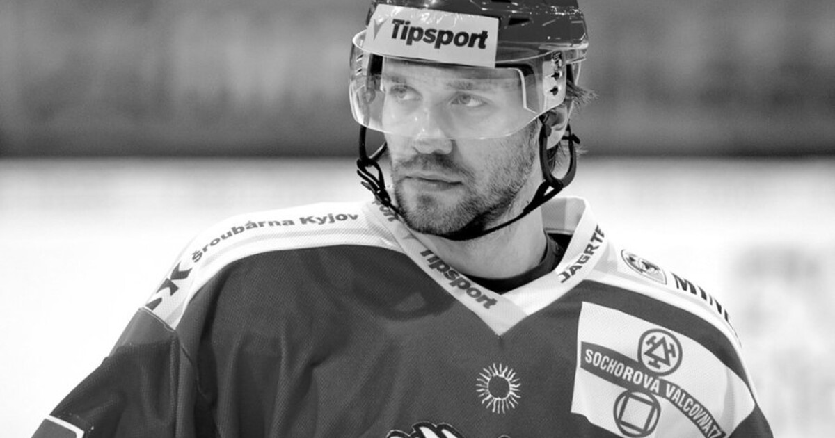 Hokejista Tomáš Klouček zemřel po nehodě na lyžích, bylo mu 45 let