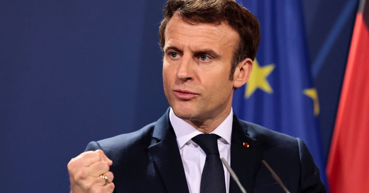 Macron v dubnu zamíří do Číny. Návštěvu ke konci února plánuje i Lukašenko