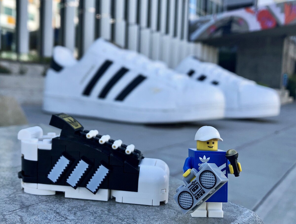 Adidas Lego.