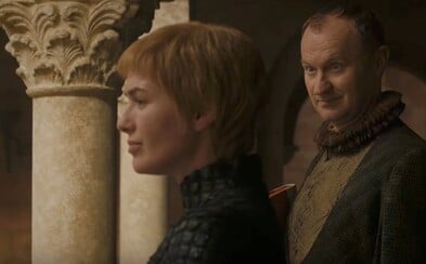 Daenerys mění strategii boje a k Winterfellu přichází další návštěvník. 4. díl Game of Thrones bude dle ukázky opět stupňovat tempo Daenerys mění strategii boje a k Winterfellu přichází další návštěvník. 4. díl Game of Thrones bude dle ukázky opět stupňovat tempo
