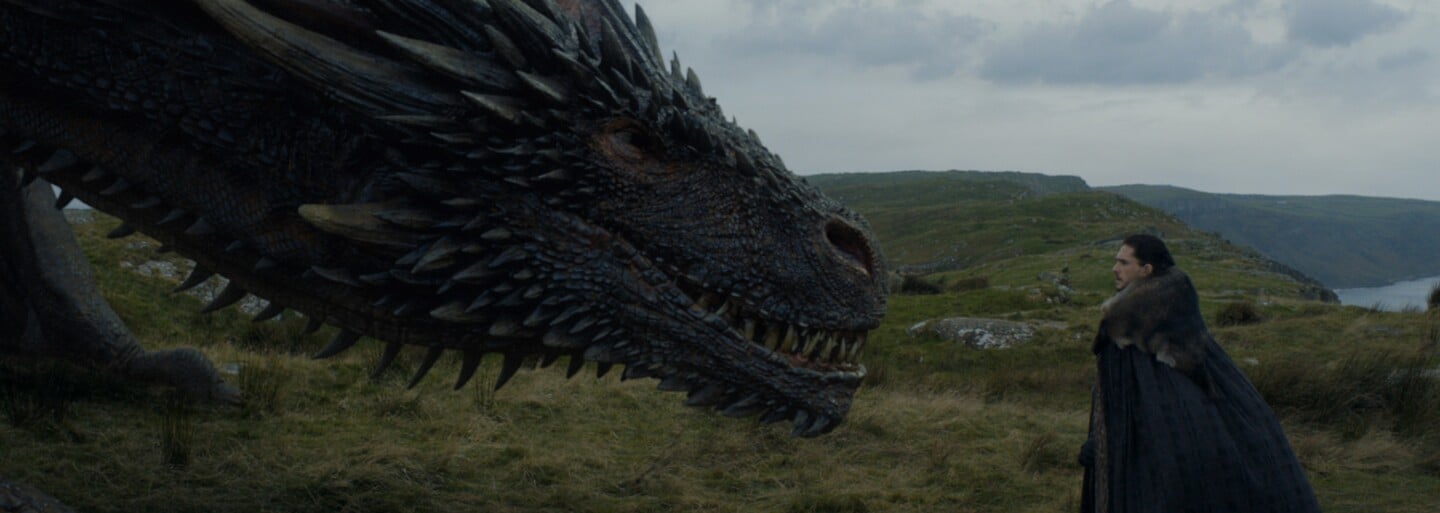 Daenerys si bola údajne na 85% istá, že jej drak Jona nezabije. Ako sa daná scéna ale vlastne natáčala?