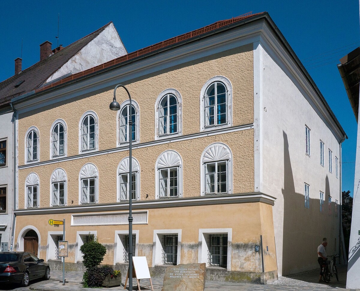 Budova, v ktorej sa narodil Adolf Hitler.