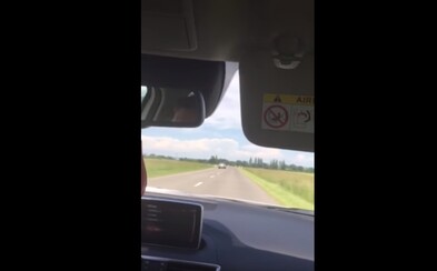 Ďalší dôkaz, že alkohol za volant nepatrí. Slovenská vodička havarovala, zabila človeka a nafúkala cez 2 promile Ďalší dôkaz, že alkohol za volant nepatrí. Slovenská vodička havarovala, zabila človeka a nafúkala cez 2 promile