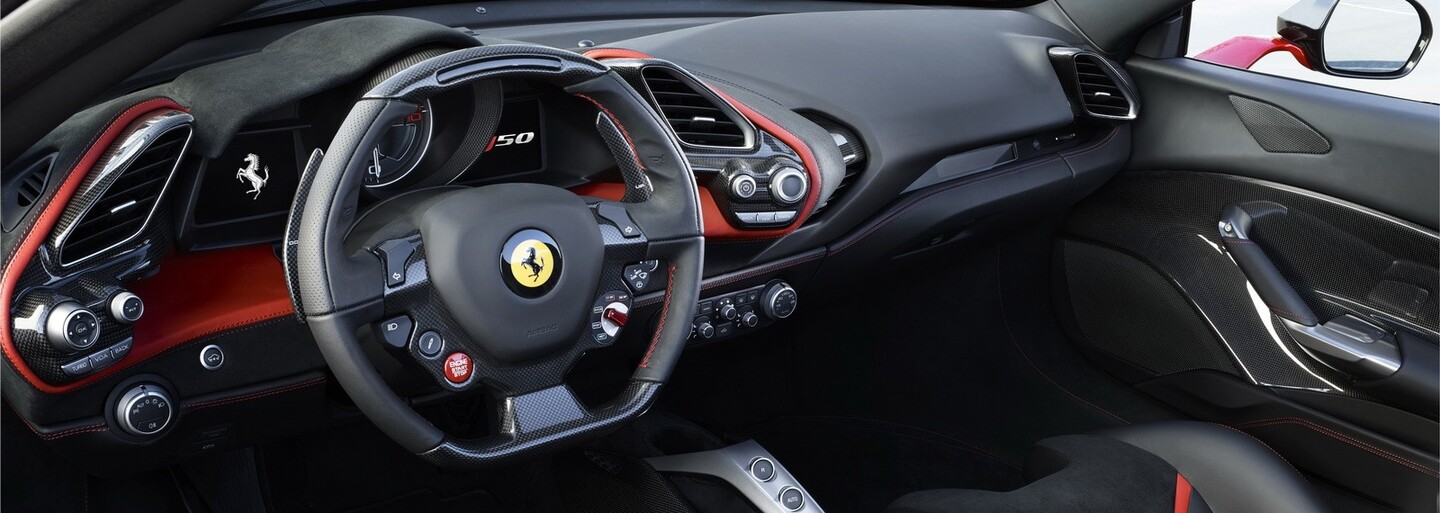 Ďalšia mimoriadne exkluzívna a osobitá záležitosť z dieľne Ferrari má až 690 koní. Všetkých 10 kusov je už predaných