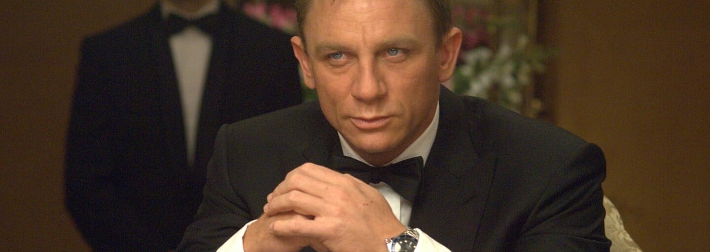 Daniel Craig se stal čestným členem Britského královského námořnictva. Má tak stejnou hodnost jako Bond