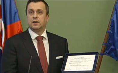 Danko nebude kapitánom. Minister obrany Jaroslav Naď podpísal rozkaz, ktorý mu hodnosť zrušil Danko nebude kapitánom. Minister obrany Jaroslav Naď podpísal rozkaz, ktorý mu hodnosť zrušil