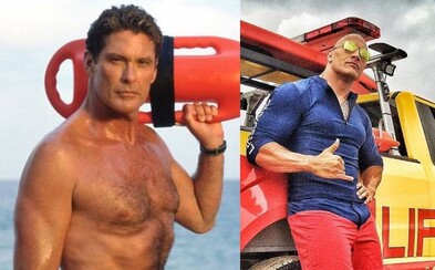 David Hasselhoff natočí R-kový Baywatch s Dwaynom Johnsonom a sexi babami, vráti sa aj Pamela? David Hasselhoff natočí R-kový Baywatch s Dwaynom Johnsonom a sexi babami, vráti sa aj Pamela?