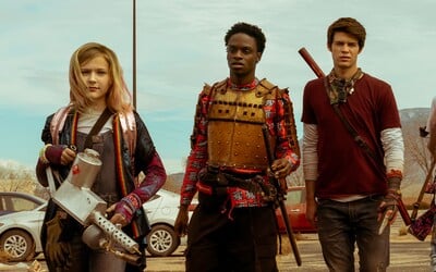Daybreak bude novým seriálovým hitem od Netflixu. Dospělí jsou zombie a teenagerům patří skvěle vypadající postapo svět