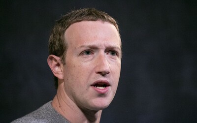 Mikročipy vo vakcínach dostali červenú. Facebook bude mazať konšpiračné teórie spájané s očkovaním proti Covidu-19.