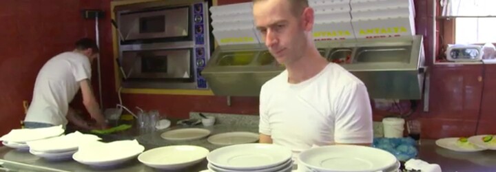 V této bratislavské restauraci se můžeš najíst i bez peněz. Majitel podniku bídu zažil na vlastní kůži a teď pomáhá ostatním