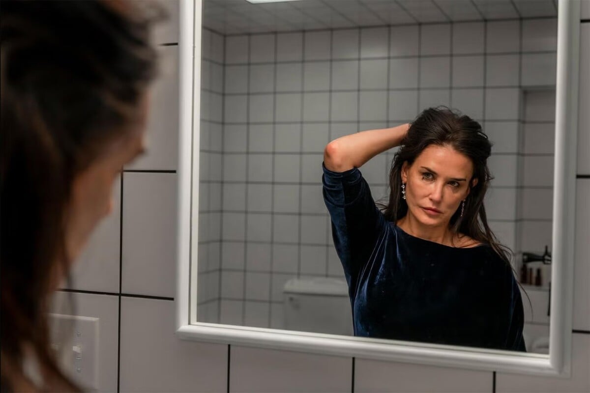 Demi Moore ve filmu The Substance.