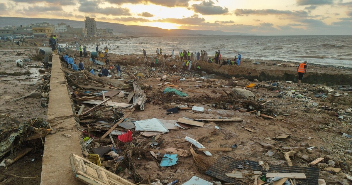 GALERIE: Ničivé záplavy v Libyi za sebou zanechaly spoušť a tisíce obětí. Podle expertů se rozsáhlé tragédii dalo zabránit