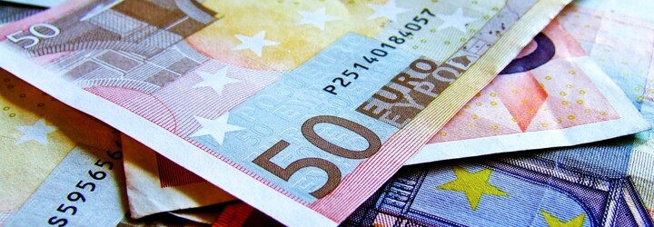 Pri včasnom a správnom rozhodnutí nemusíš na dôchodku živoriť. Druhý pilier ponúka riešenie, ako v budúcnosti žiť na úrovni
