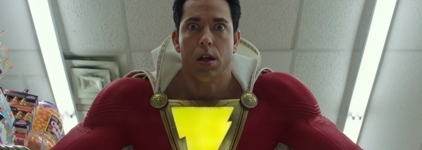 DCEU v zábavné ukázce představuje Shazama, 14letého chlapce, který se dokáže proměnit v hrdinu se silou Supermana