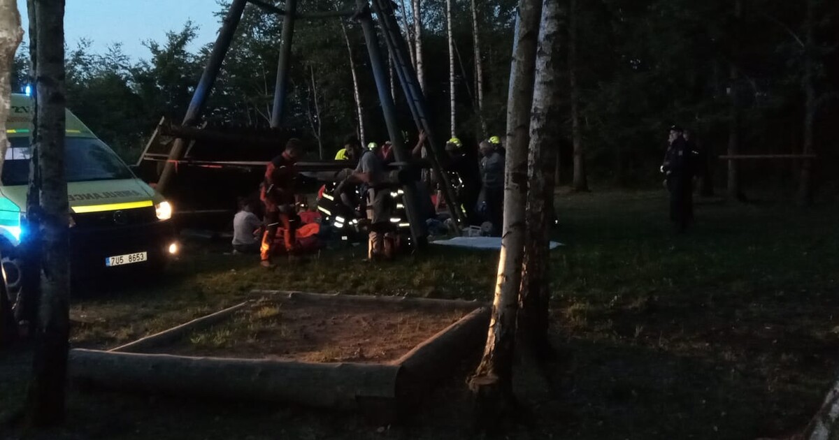 Nové zjištění k pádu vyhlídky na Děčínsku. Místostarosta odhalil, proč se zřítila