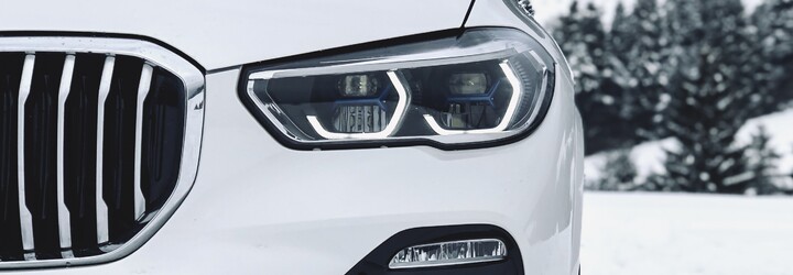 Nové BMW X5 zvedá úroveň. Takto zábavné naftové SUV bavorská automobilka ještě neměla
