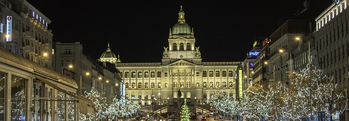 Vánoční trhy na Staromáku jsou předražené a plné turistů. Máme tipy na ty nejlepší v Praze, které si opravdu užiješ