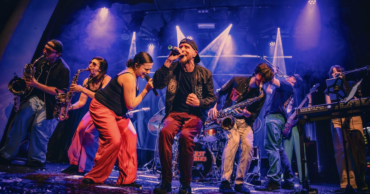 „S odvahou se věci dějí mnohem snáz.“ Nové album Celest & Charles mixoval slavný producent, který pracoval s Miley Cyrus