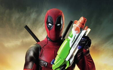 Deadpool si zase pouští ústa na špacír v nových záběrech a úžasných obrázcích Deadpool si zase pouští ústa na špacír v nových záběrech a úžasných obrázcích