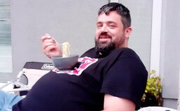 Dear starosta of Řeporyje. Aktivista z Hongkongu dohnal Pavla Novotného k slzám