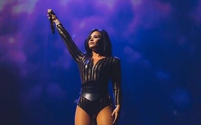 Demi Lovato sa odhodlala zaspievať pieseň od Adele. Vo vokálnej skúške obstála Demi Lovato sa odhodlala zaspievať pieseň od Adele. Vo vokálnej skúške obstála