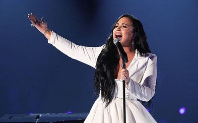 Demi Lovato vystúpila prvýkrát naživo, odkedy sa predávkovala v roku 2018 Demi Lovato vystúpila prvýkrát naživo, odkedy sa predávkovala v roku 2018