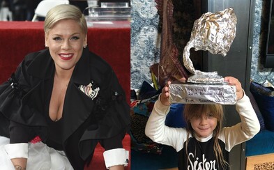 Deti speváčky Pink obdarovali svoju mamu vlastnoručne vyrobenou cenou Grammy, keď žiadnu oficiálnu nezískala Deti speváčky Pink obdarovali svoju mamu vlastnoručne vyrobenou cenou Grammy, keď žiadnu oficiálnu nezískala