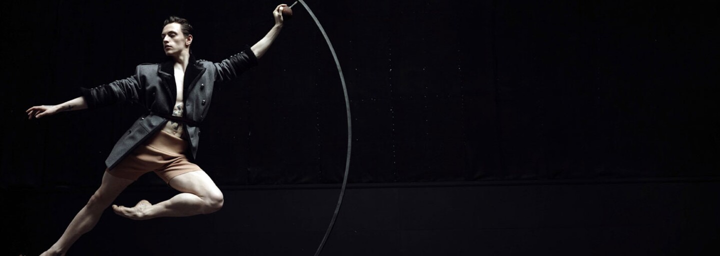 Devätnásťročný Sergej Polunin sa stal najmladším sólistom v hlavnej role Kráľovského baletu v Londýne. Poznáš jeho príbeh? (Tip na dokument)