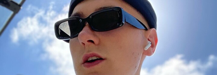 Věci nejsou černobílé, potřebujeme více lásky, říká Oxygen Archives. Rage a hyperpop budou i v Česku brzo velký