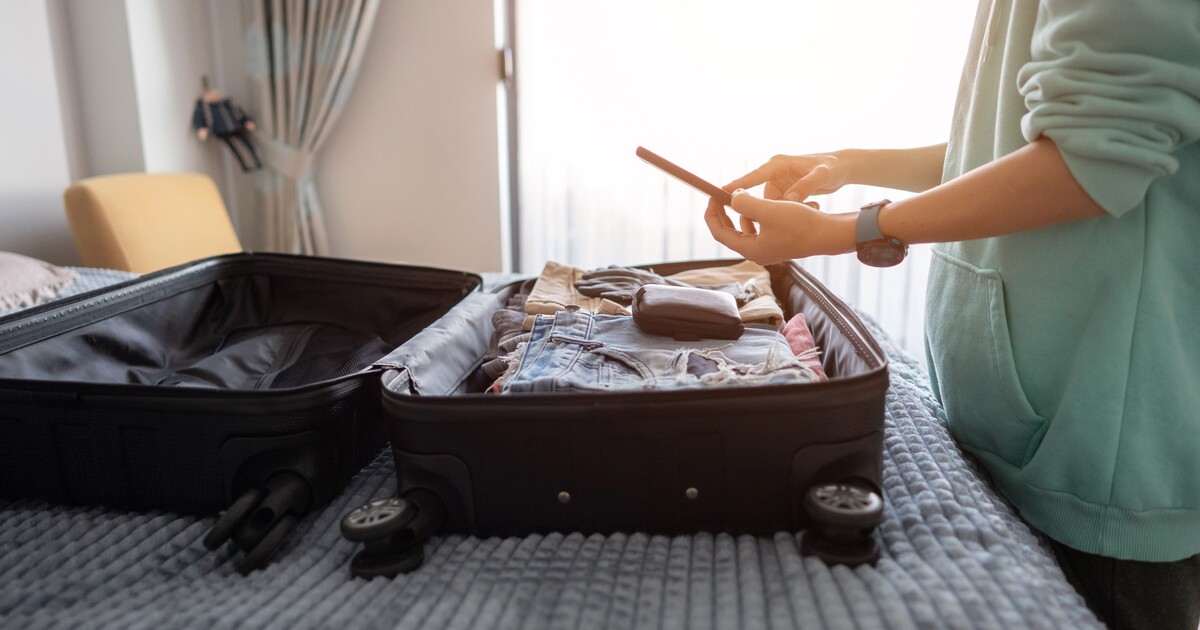 Jak se sbalit na dovolenou: Mobil ti dokáže nahradit doklady, kameru i platební kartu