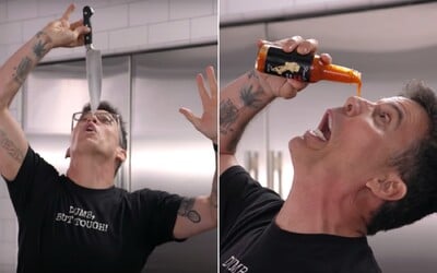 Steve-O si vylieva extra pálivú omáčku do očí v kuchyni Gordona Ramsayho. Riskuje život s nožom na tvári.