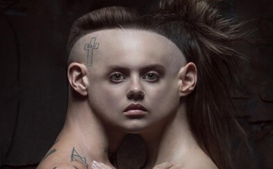 Die Antwoord sa lúči tak, ako začali. Počúvaj ich posledný album House of Zef (Recenzia) Die Antwoord sa lúči tak, ako začali. Počúvaj ich posledný album House of Zef (Recenzia)