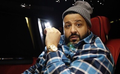 DJ Khaled věnoval americkým zdravotníkům přes 10 000 roušek a další zdravotnické vybavení DJ Khaled věnoval americkým zdravotníkům přes 10 000 roušek a další zdravotnické vybavení