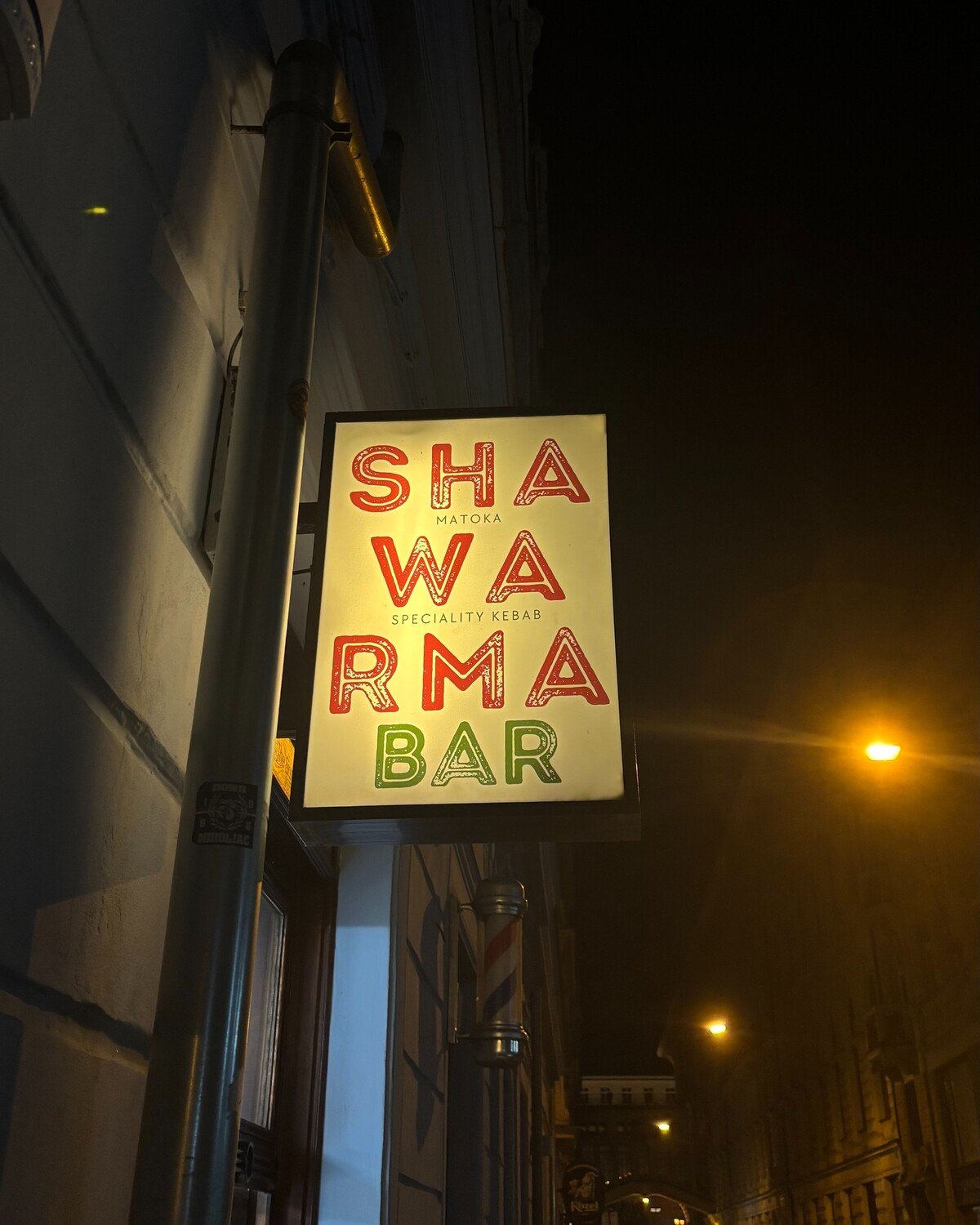 Matoka Shawarma Bar je schovaný drahokam Prahy 1