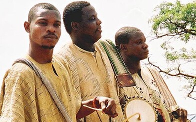 DNA afrického kmene se neshoduje se žádným známým lidským předkem. Vědci zkoumají původ genetiky duchů DNA afrického kmene se neshoduje se žádným známým lidským předkem. Vědci zkoumají původ genetiky duchů