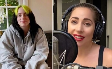 Do svetového online koncertu sa zapojila aj Lady Gaga či Billie Eilish. Pre pandémiu koronavírusu museli spievať z domu Do svetového online koncertu sa zapojila aj Lady Gaga či Billie Eilish. Pre pandémiu koronavírusu museli spievať z domu