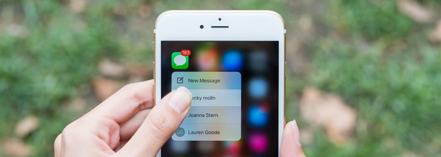 Dočkáme sa iPhonu pokrytého výhradne displejom bez home tlačidla?
