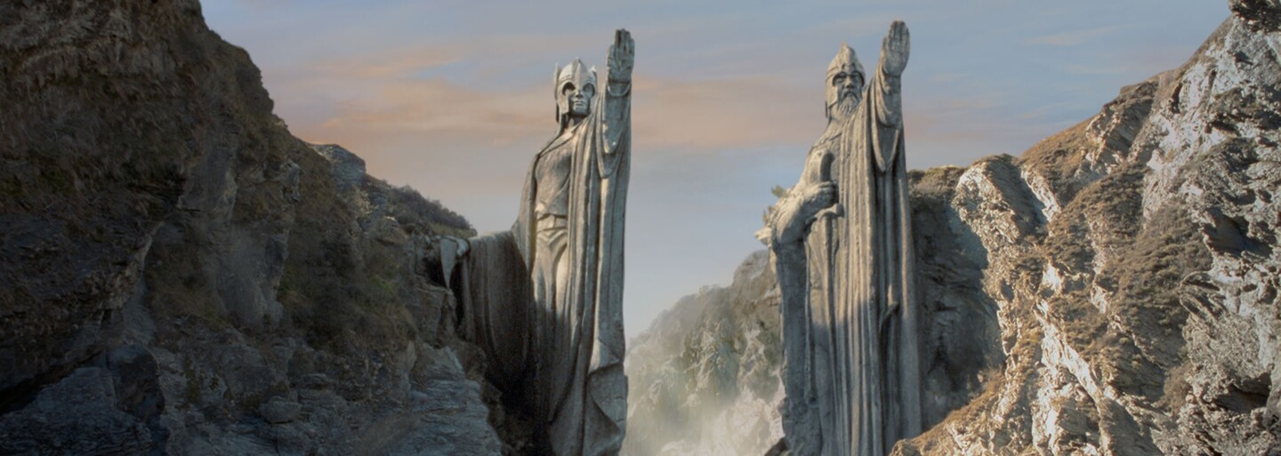 Dočkáme sa po trilógii Pána prsteňov a Hobita aj sfilmovania Tolkienovho legendárneho Silmarillionu?