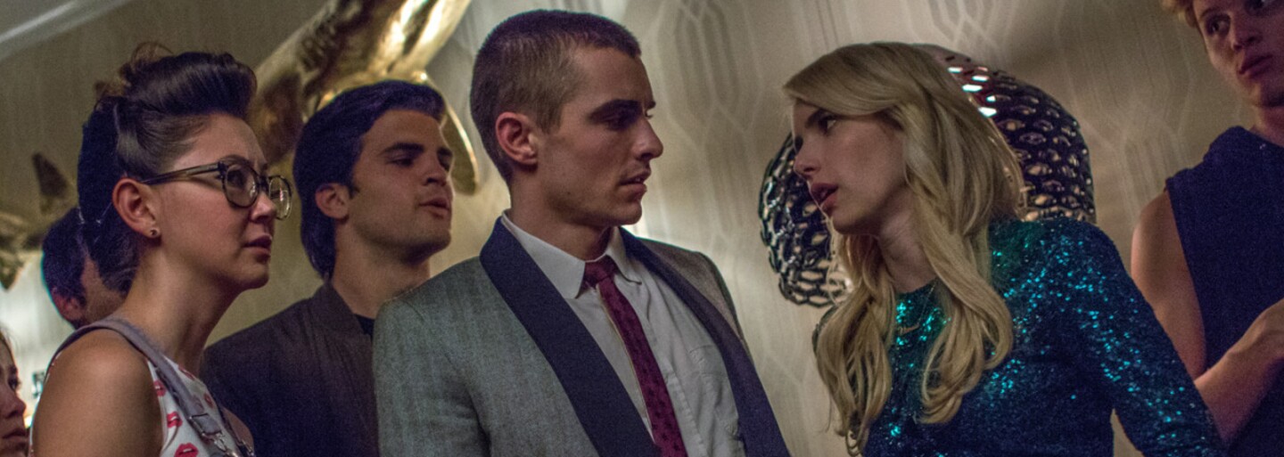 Dokázali Emma Roberts a Dave Franco poraziť šialenú online hru a zároveň aj dostatočne zaujať širšie publikum? (Recenzia)