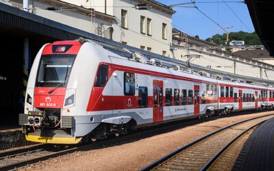 Dôležité informácie pre cestujúcich vlakmi na Slovensku: Od nedele prichádzajú vylepšenia cestovného poriadku