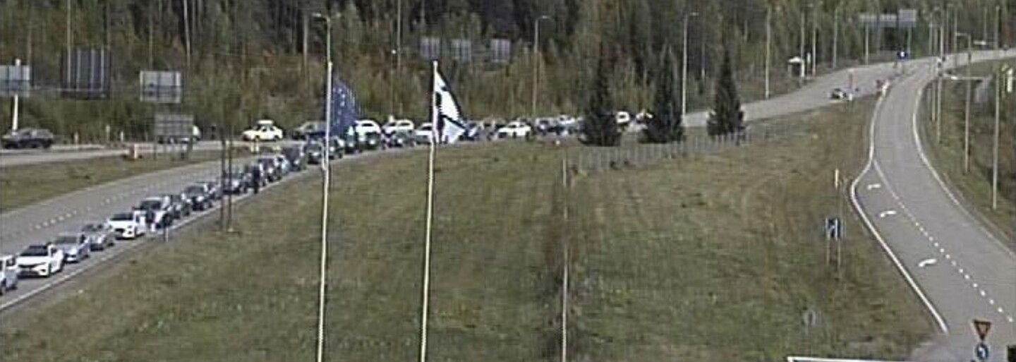 Doprava na rusko-fínskych hraniciach sa po Putinovom vyhlásení mobilizácie zintenzívnila. Podľa Fínov však ide iba o mierny nárast