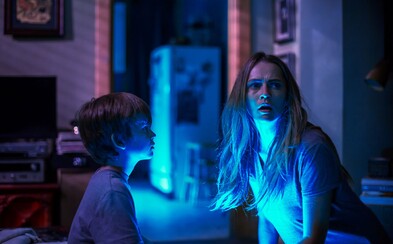 Dorazili ďalšie dôkazy o tom, že strašidelný horor Lights Out vám spôsobí množstvo zimomriavok Dorazili ďalšie dôkazy o tom, že strašidelný horor Lights Out vám spôsobí množstvo zimomriavok