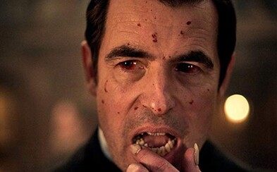 Dracula bude požierať čisté duše a krásne ženy v hororovom seriáli od tvorcov Sherlocka. Trailer ohlasuje premiéru na Netflixe Dracula bude požierať čisté duše a krásne ženy v hororovom seriáli od tvorcov Sherlocka. Trailer ohlasuje premiéru na Netflixe