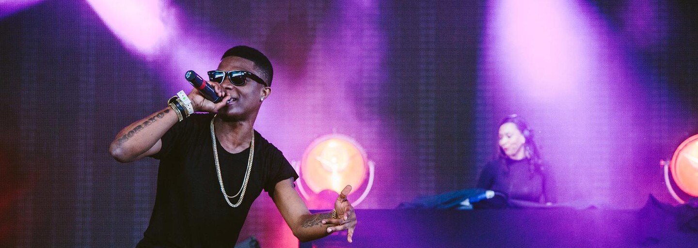 Drake a Wizkid nás chcú vrátiť do leta ich novou skladbou. Pripomína One Dance?