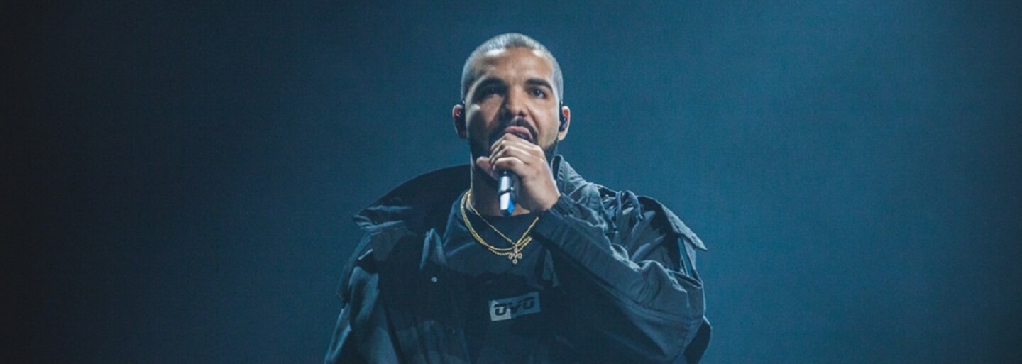 Drake je posedlý sbíráním luxusních kabelek Hermés. Čeká, než si najde tu pravou a pak jí všechny daruje