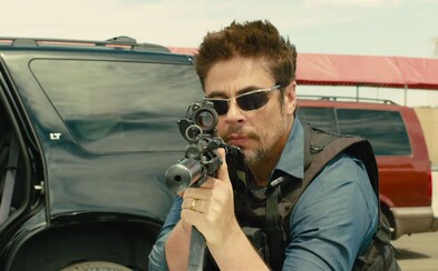 Druhé Sicario se bude odehrávat mimo USA a o jeho scénář se postaral Taylor Sheridan nominovaný na Oscara Druhé Sicario se bude odehrávat mimo USA a o jeho scénář se postaral Taylor Sheridan nominovaný na Oscara