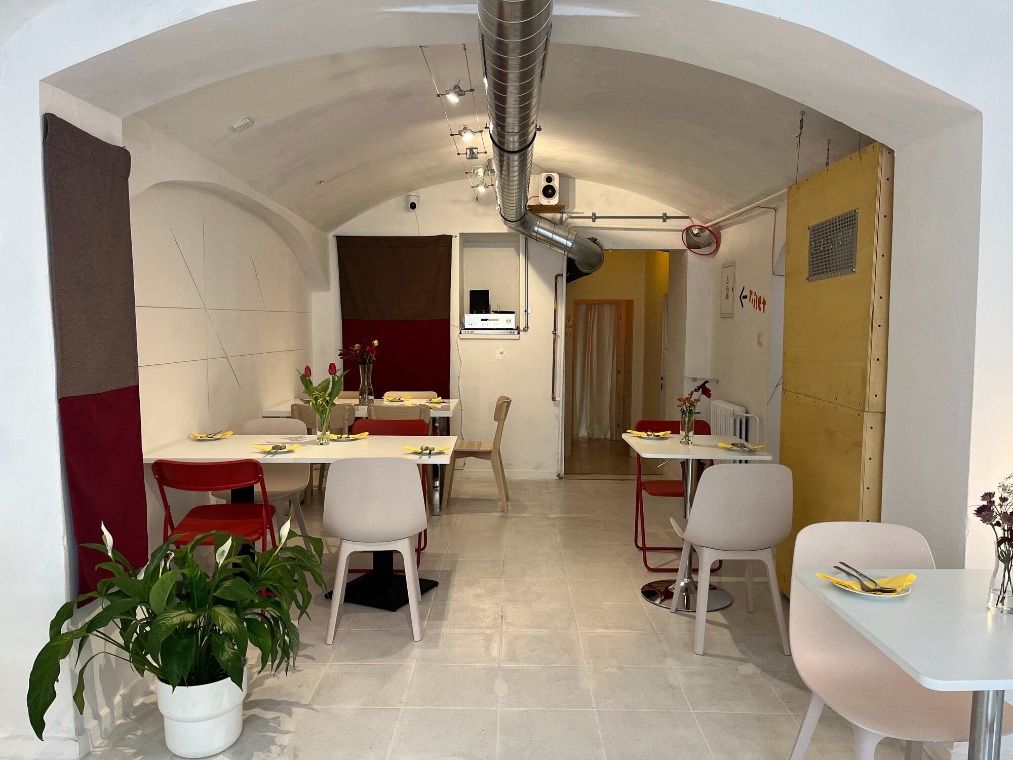 Čtyři podniky, o kterých bude do měsíce mluvit celá Praha. Kam na ...