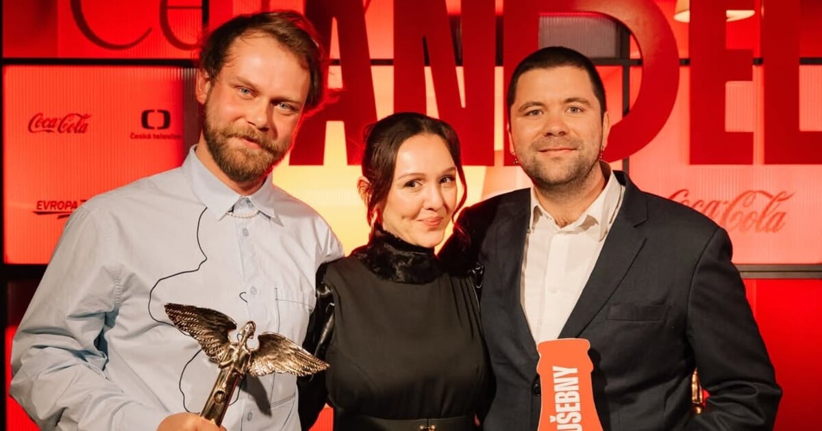 Na Andělech zazněla ostrá kritika vládních politiků. Pod palbou byli Babiš, Okamura, Turek i Klempíř