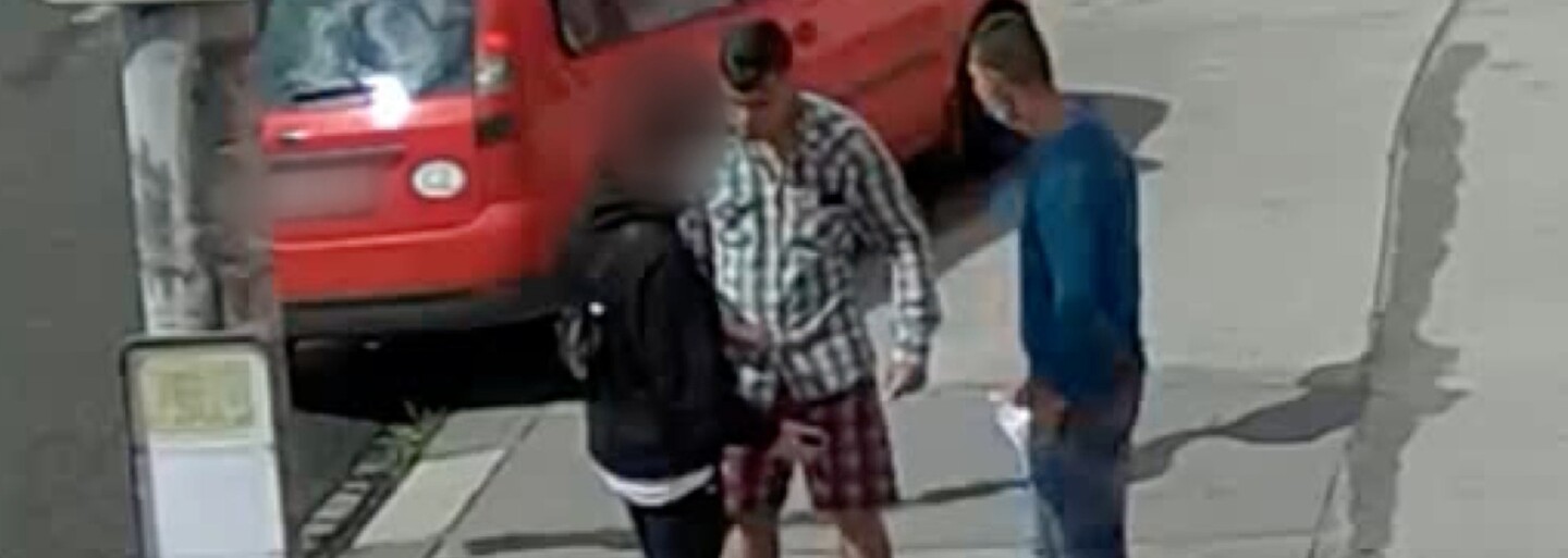 Dva muži přepadli v Brně mladíka, okradli jej o šest korun. Nyní jim hrozí deset let vězení
