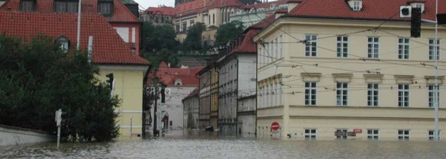 Dvacet let od pražských povodní. „Karlín se díky nim posunul, vzpomínky ale lidem nevrátíte,“ říká bývalý starosta